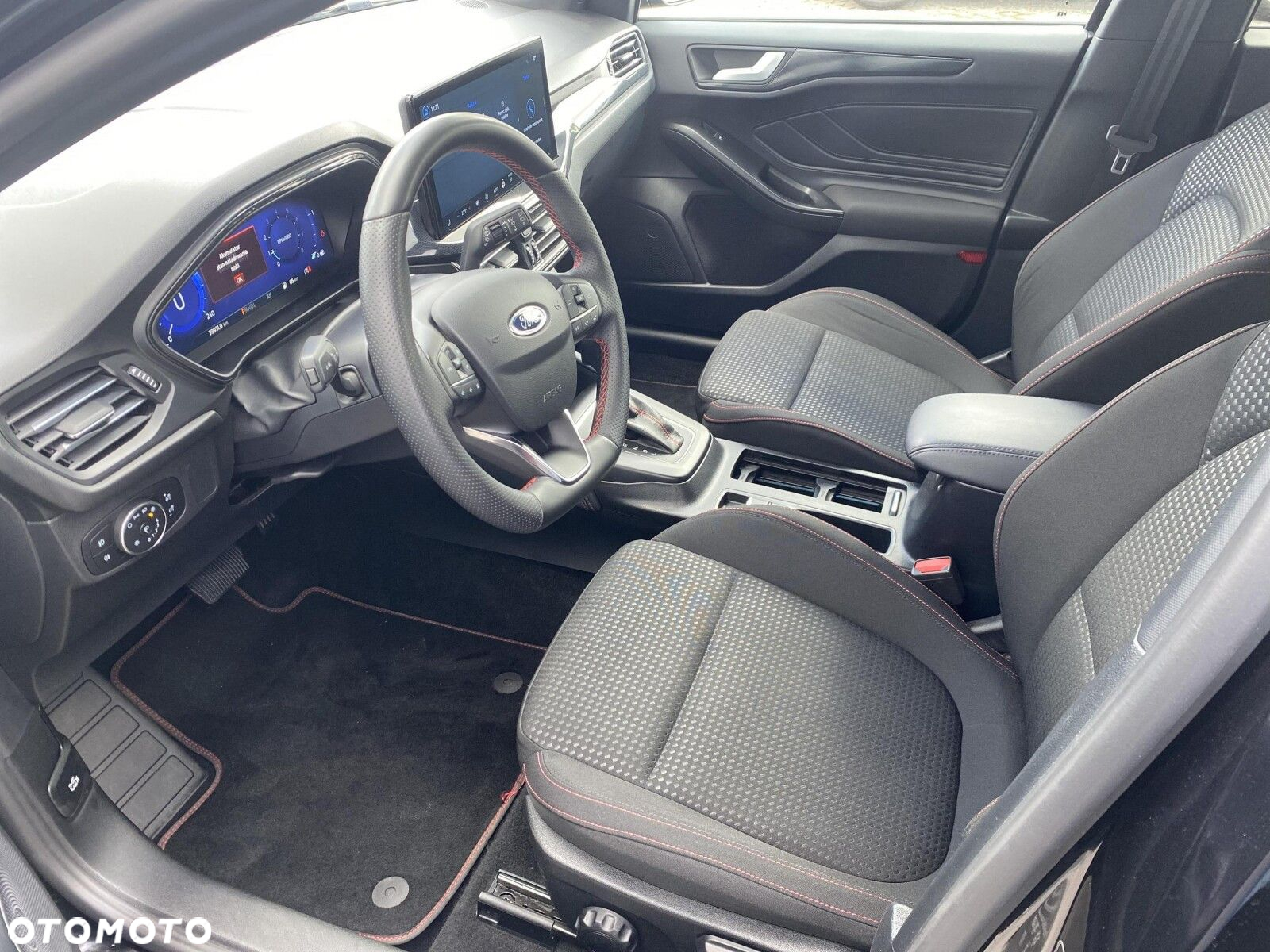 Ford Focus - 11