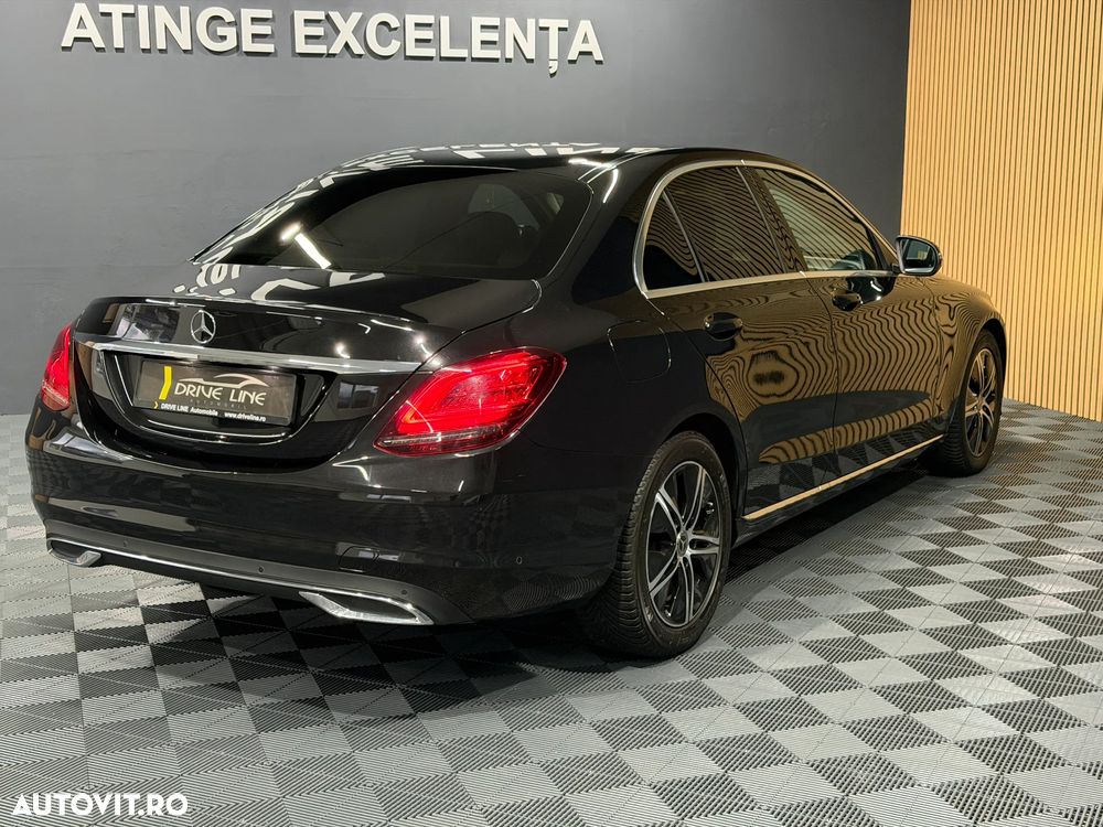 Mercedes-Benz C - 6
