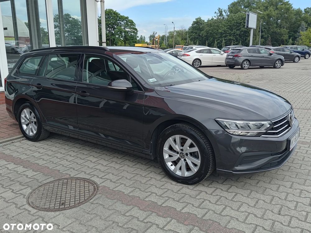 Volkswagen Passat 1.5 TSI EVO Essence - 11