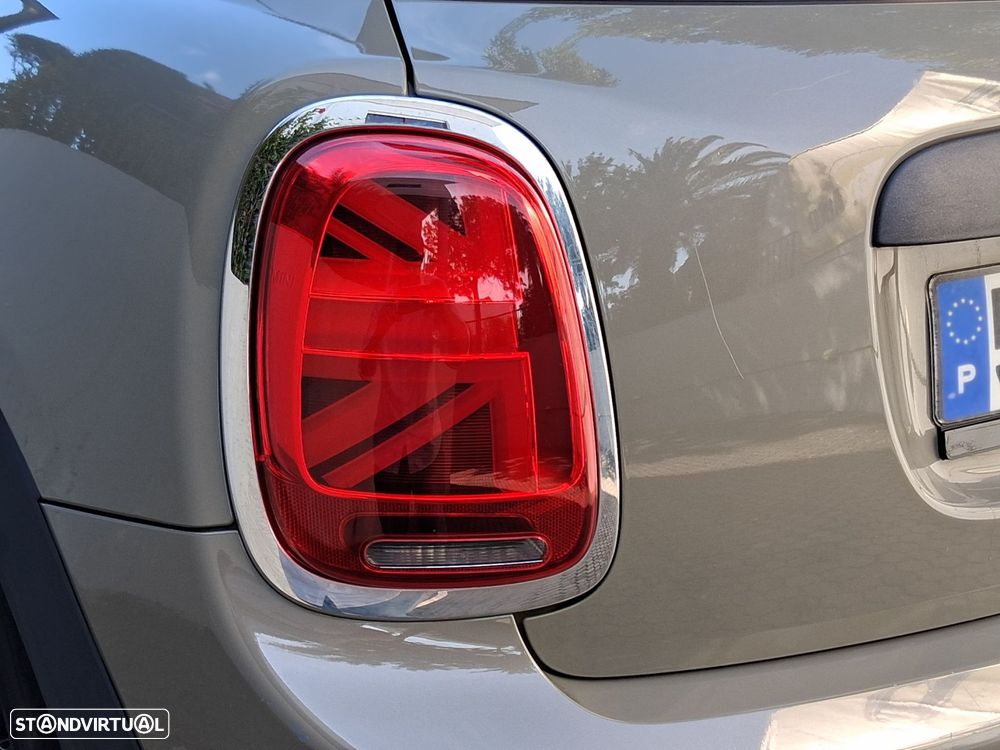 MINI 5 Portas One Auto - 23