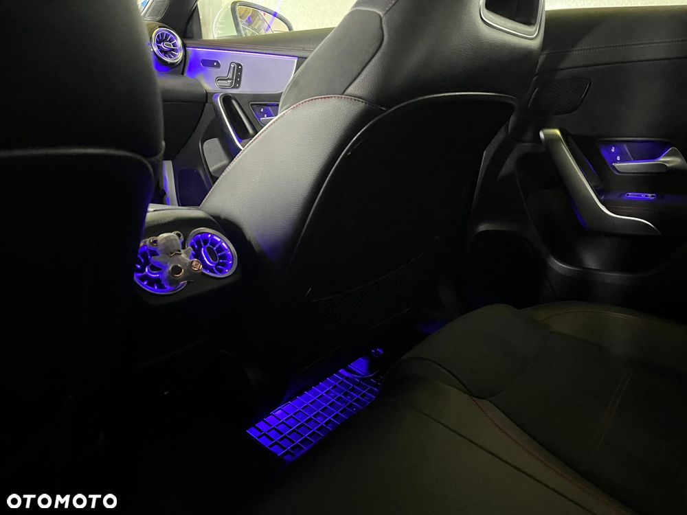 Mercedes-Benz CLA 250 Edition 1 7G-DCT - 21