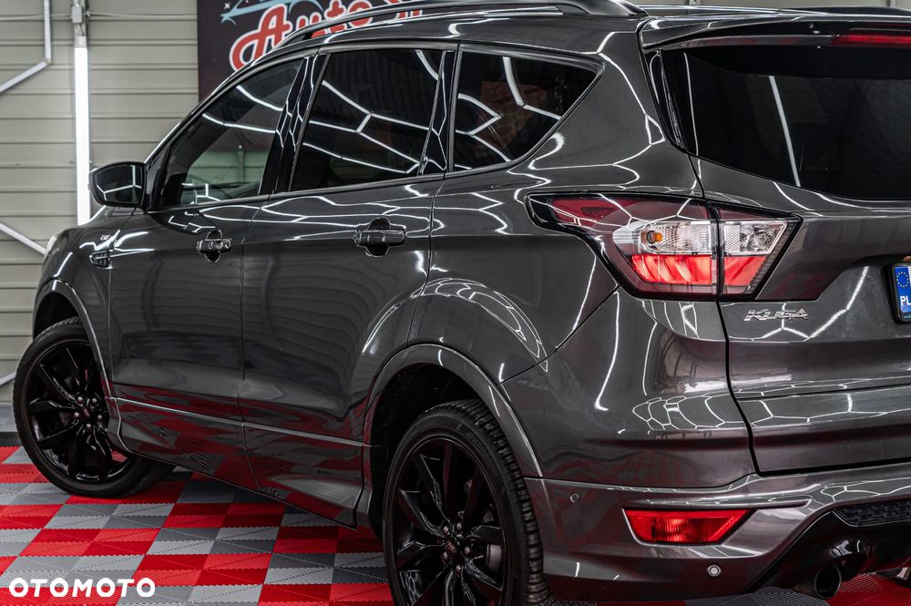 Ford Kuga 1.5 EcoBoost 2x4 ST-Line - 18