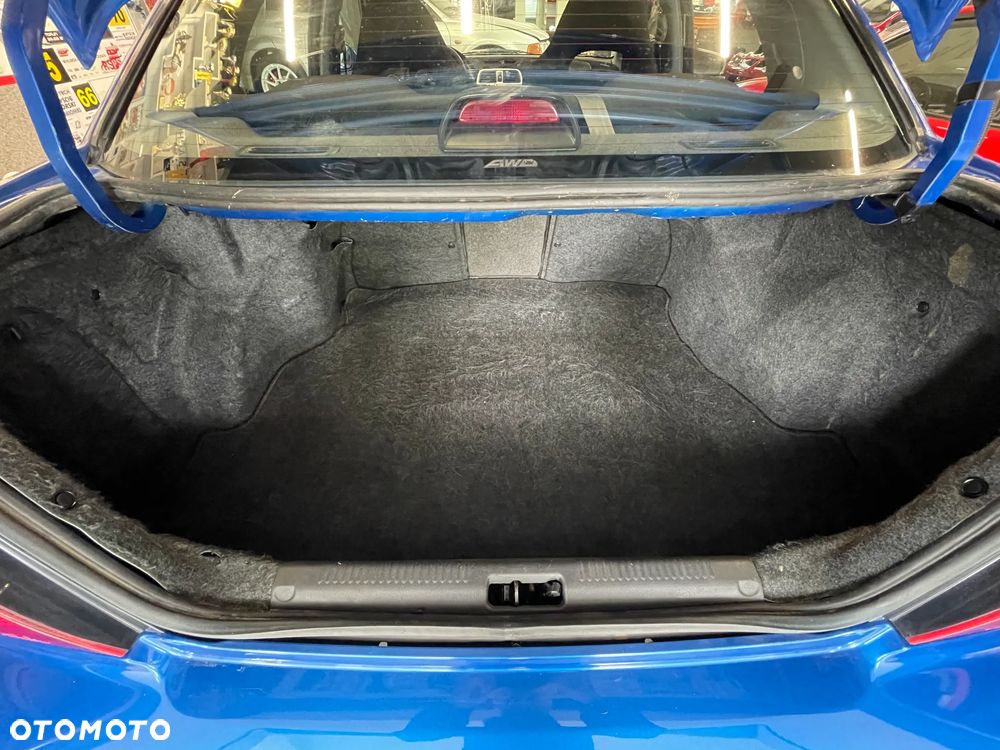 Subaru Impreza - 21