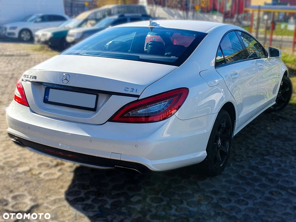 Mercedes-Benz CLS 350 CDI BlueEff - 8