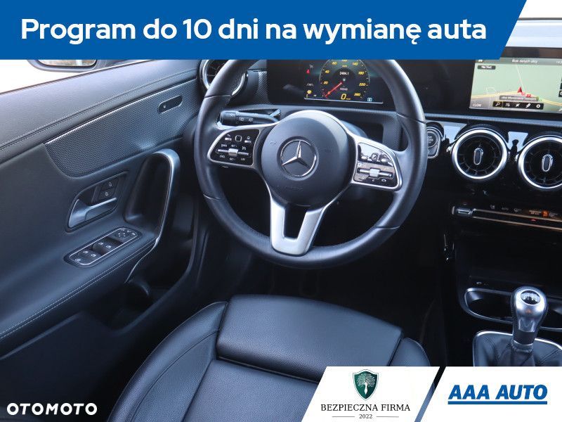 Mercedes-Benz CLA - 9