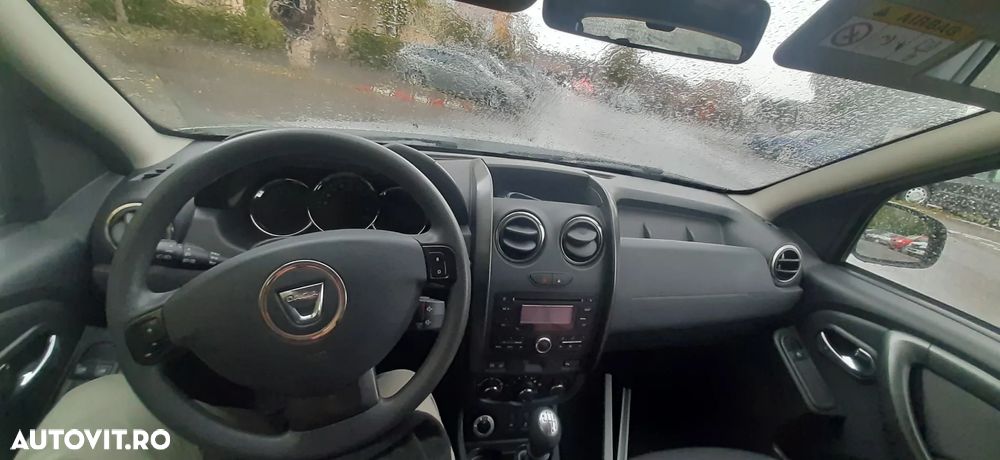 Dacia Duster 1.2 TCe 4x4 Laureate - 9