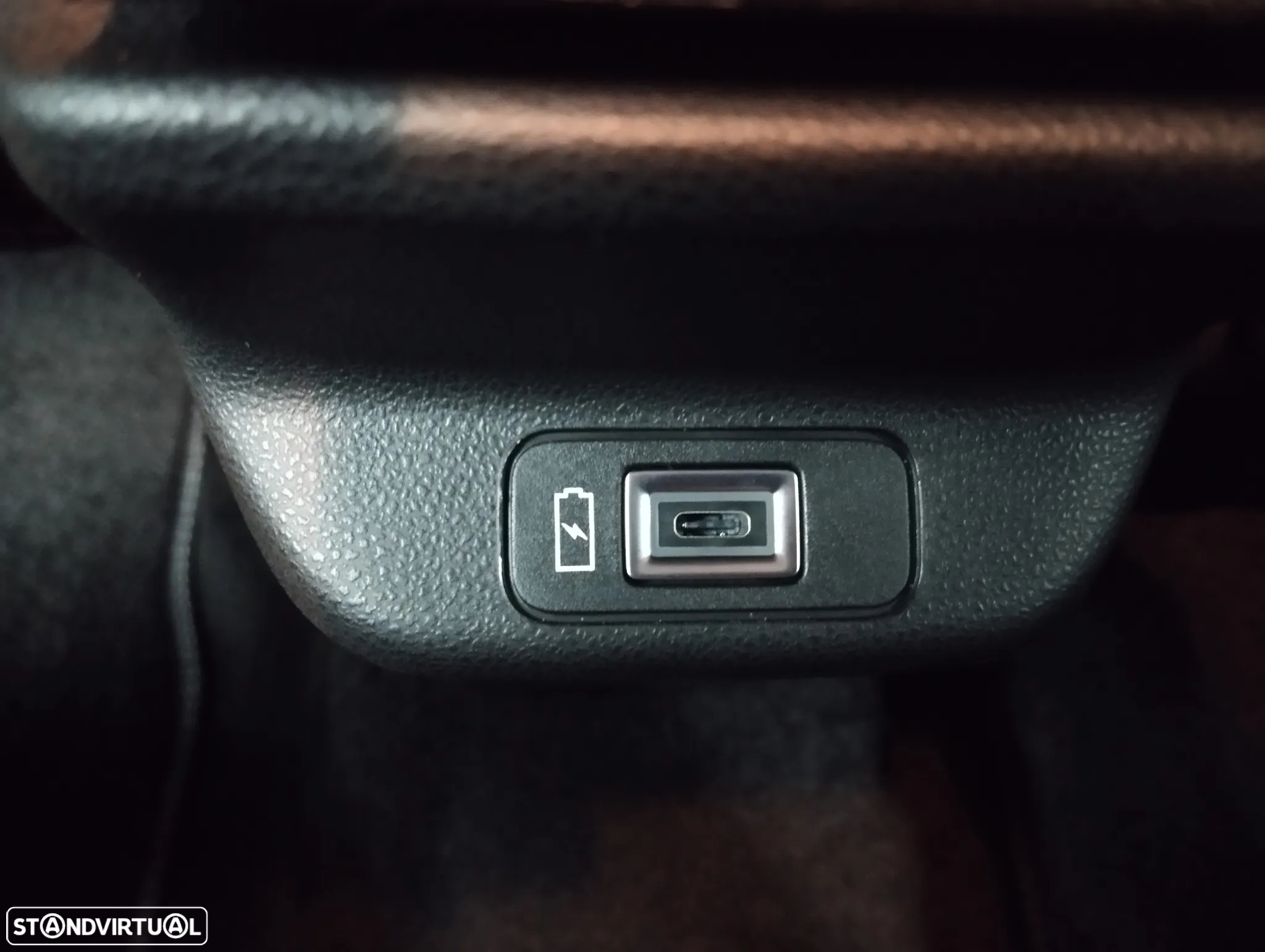 Jeep Avenger 1.2 GSE T3 Altitude - 19