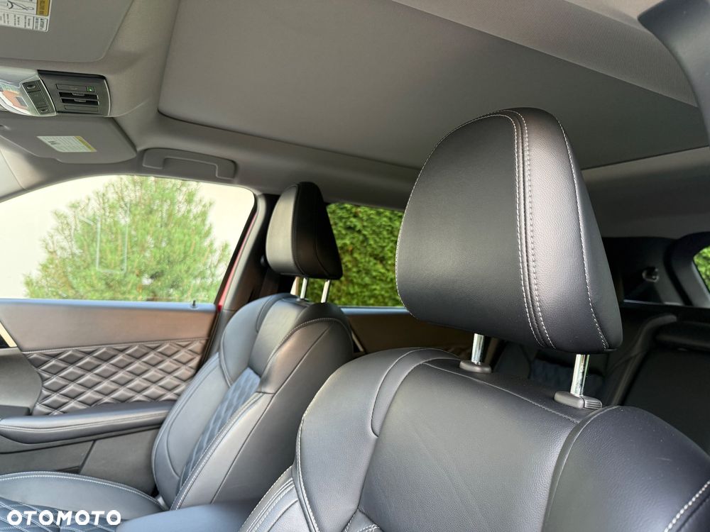 Mitsubishi Outlander 2.4 4WD Diamant PLUS - 14