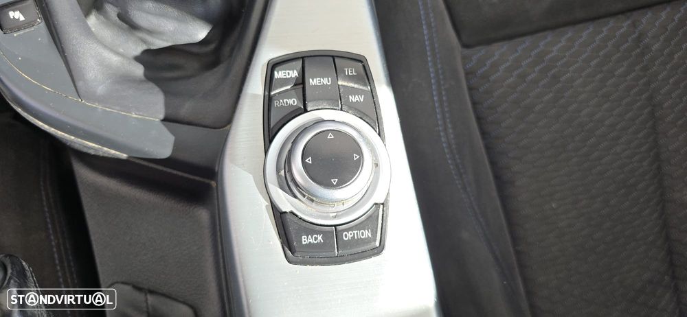 BMW 116 d Pack M - 28