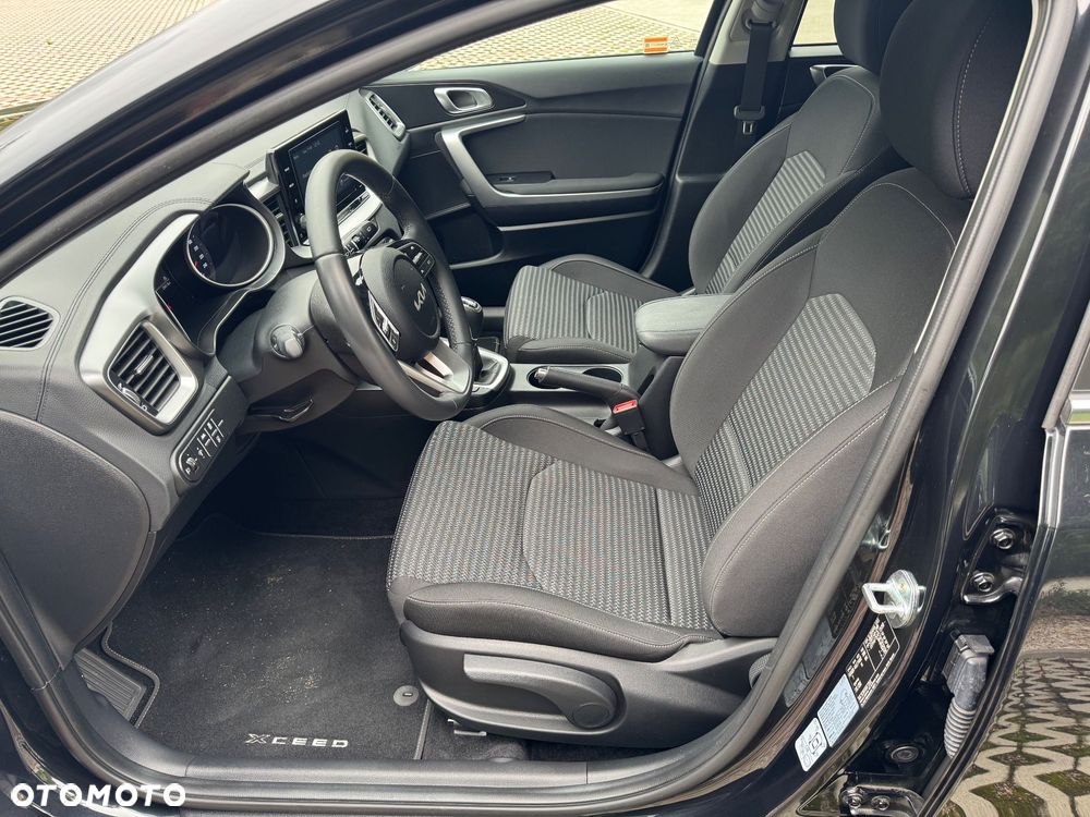 Kia XCeed 1.5 T-GDI M - 17
