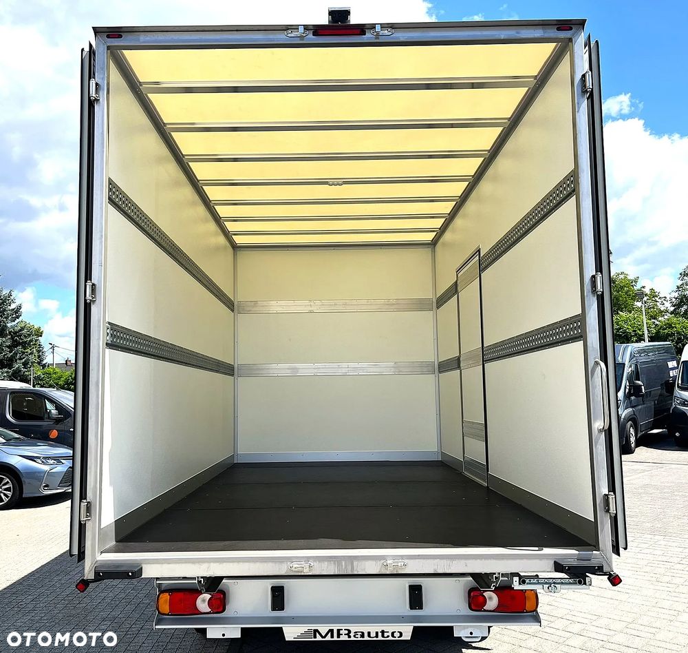 Toyota Proace Max - 18