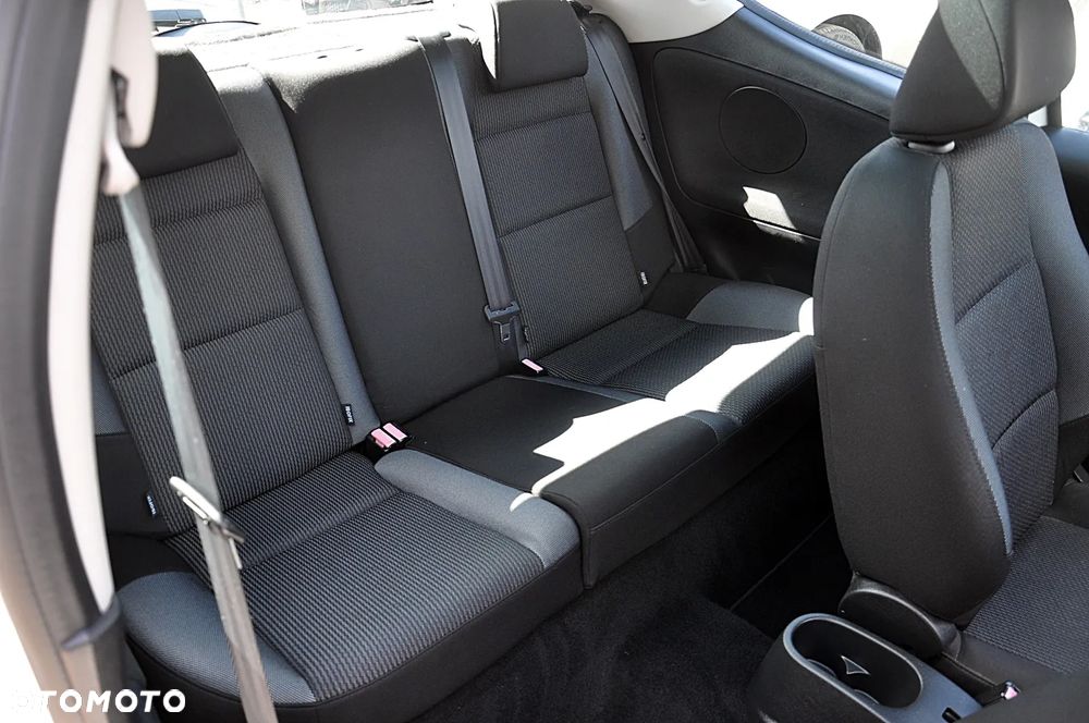 Peugeot 207 95 VTi Urban Move - 23