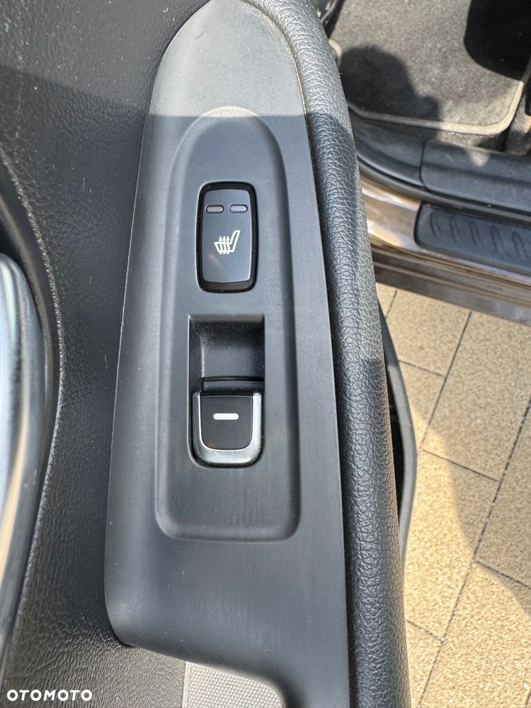 Kia Carens 1.6 GDI M 7os - 9