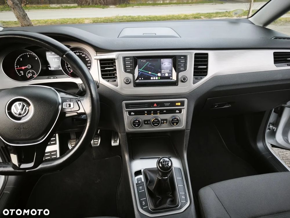 Volkswagen Golf Sportsvan - 13