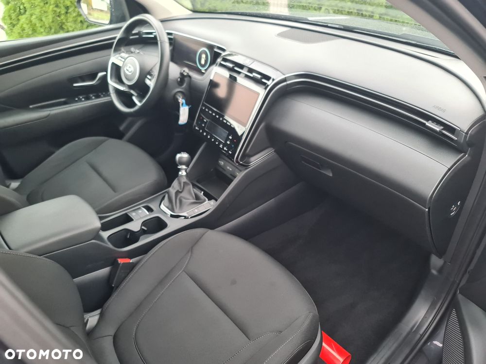 Hyundai Tucson 1.6 T-GDi Pure 2WD - 26