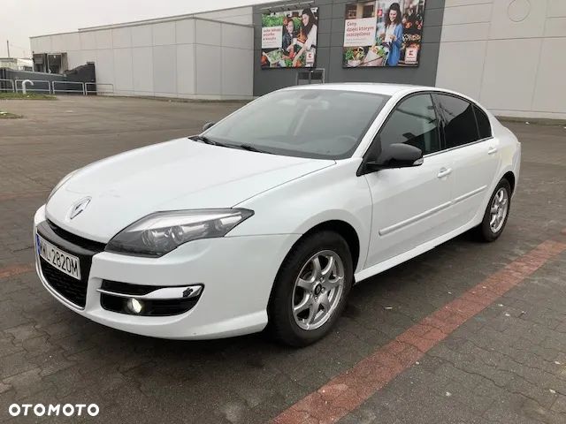 Renault Laguna dCi 110 FAP Limited - 8