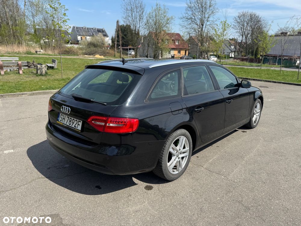 Audi A4 Avant - 8