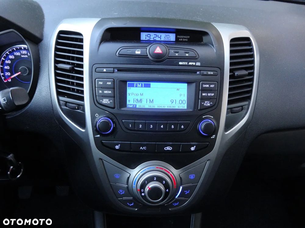 Hyundai ix20 1.4 UEFA EURO 2012 Edition - 28