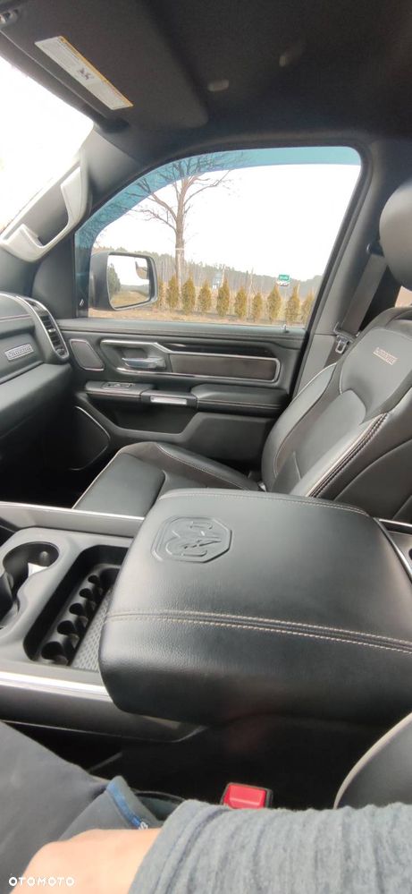 RAM 1500 Crew Cab Laramie - 10