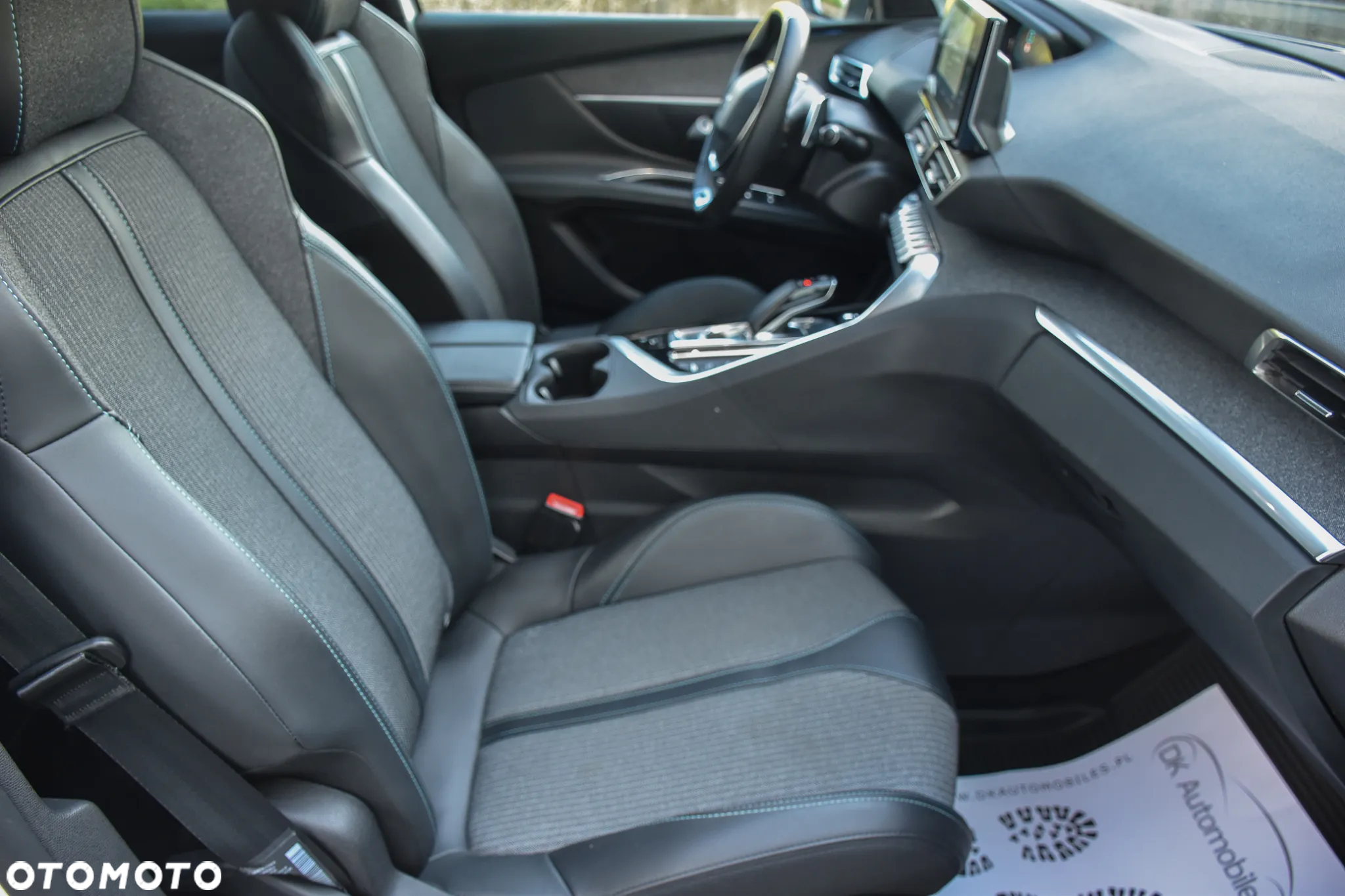 Peugeot 3008 1.6 PureTech Hybrid4 PHEV GT Pack S&S EAT8 - 26