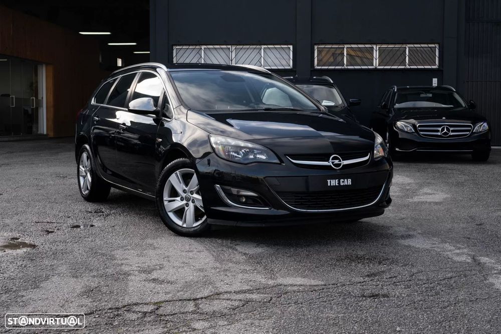 Opel Astra Sports Tourer 1.6 CDTi Executive S/S - 1