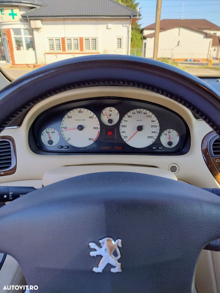 Peugeot 607 2.2HDI D/T/E Aut - 4