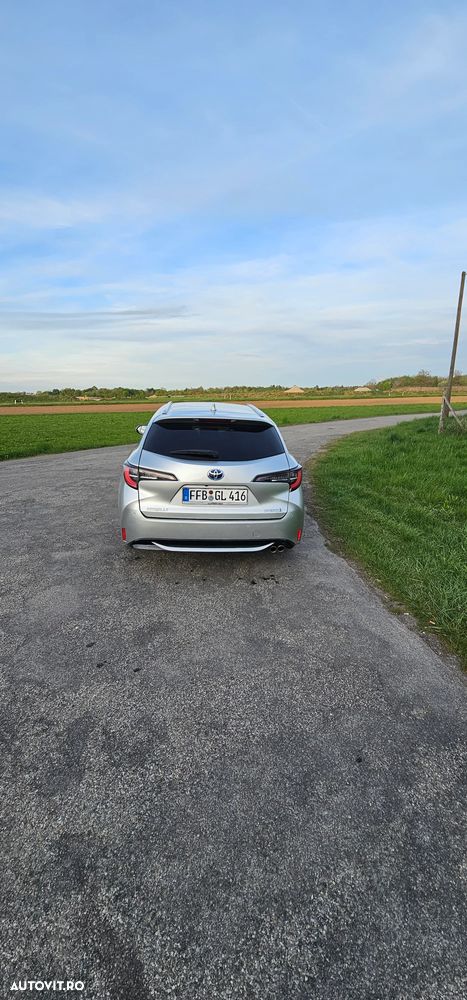 Toyota Corolla - 5