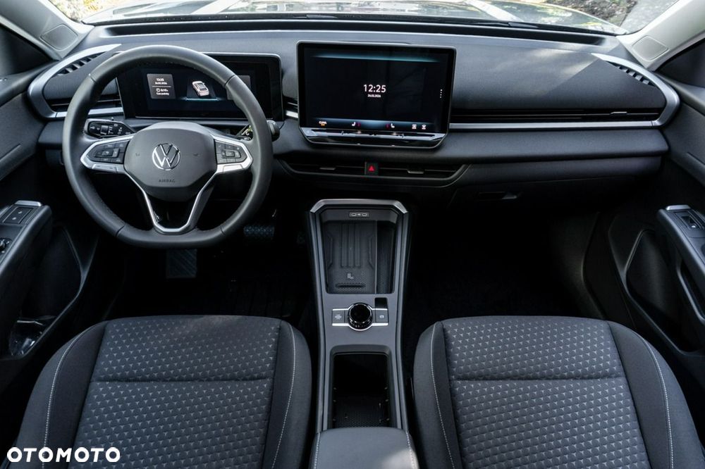 Volkswagen T-Roc - 27