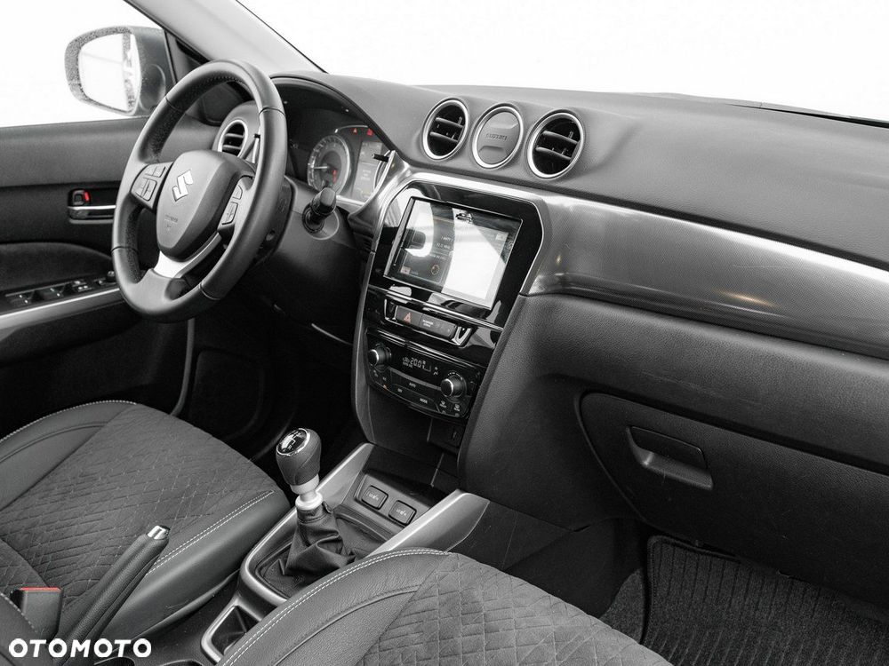 Suzuki Vitara - 35