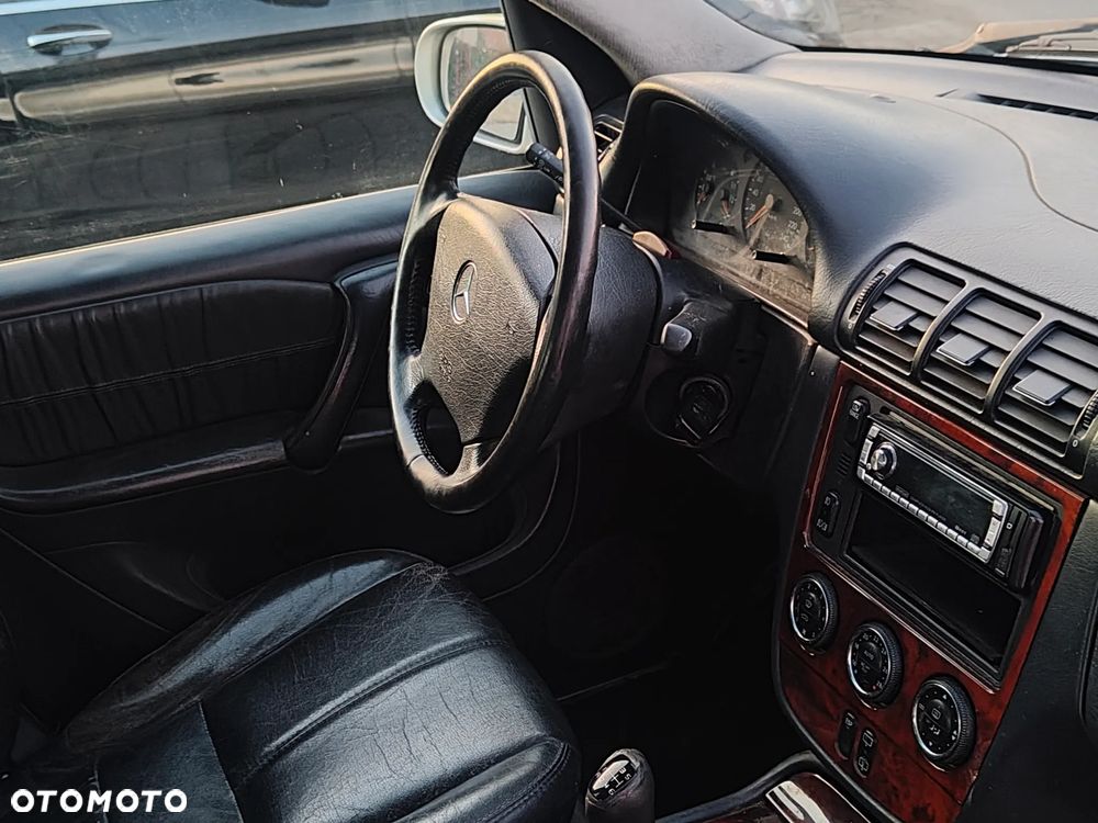 Mercedes-Benz ML - 7