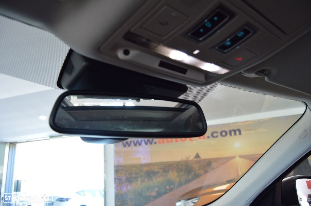 Jaguar F-Pace 20d Aut. Prestige - 38