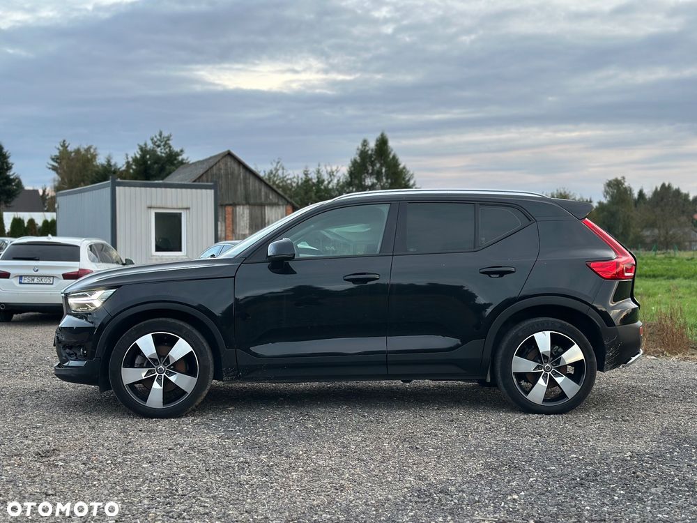 Volvo XC 40 T4 AWD Geartronic Momentum Pro - 17