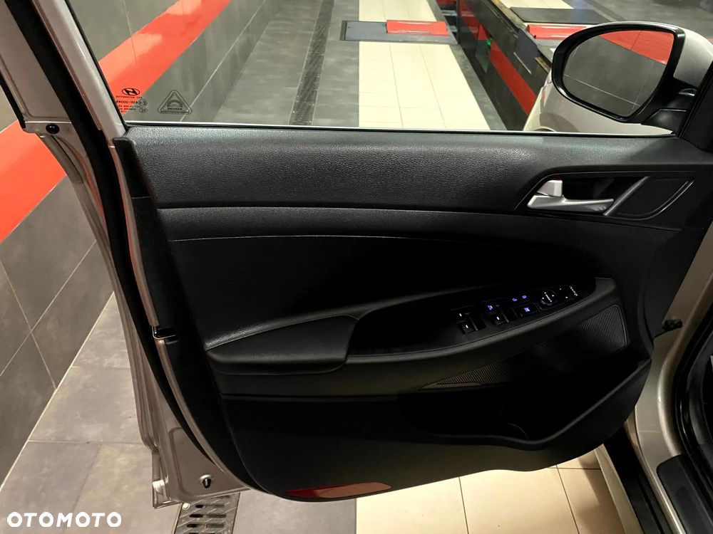 Hyundai Tucson 1.6 GDi 2WD Select - 14