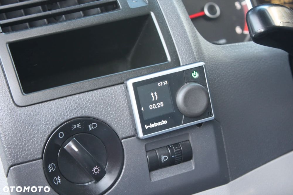 Volkswagen Transporter T5 LIFT - 11