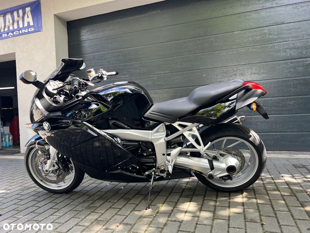 BMW K - 18