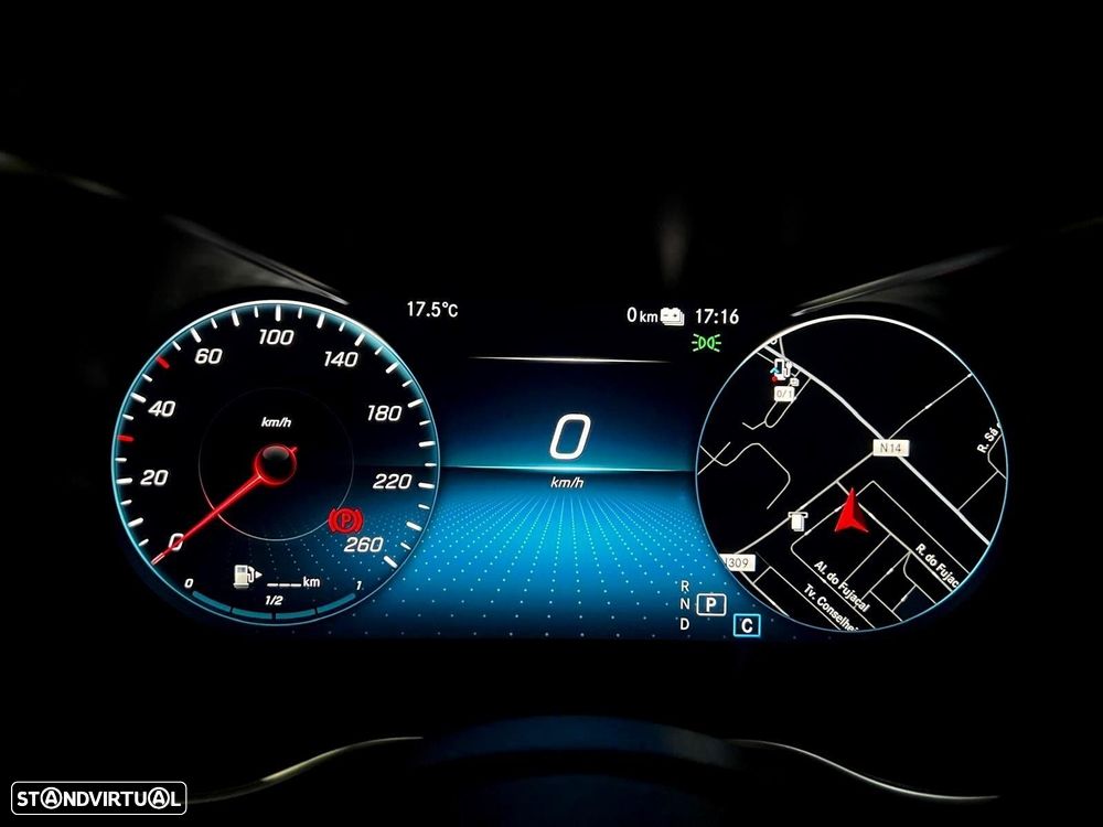 Mercedes-Benz GLC 300 e 4Matic - 40