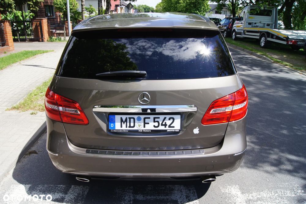 Mercedes-Benz Klasa B 180 CDI (BlueEFFICIENCY) - 6