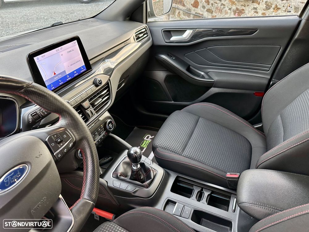 Ford Focus SW 1.0 EcoBoost Hybrid ST-LINE X - 21