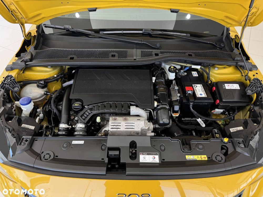 Peugeot 208 - 19