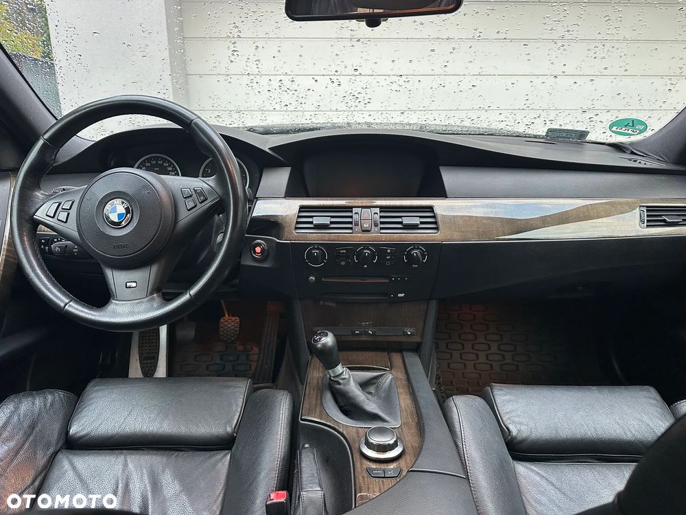 BMW Seria 5 - 11
