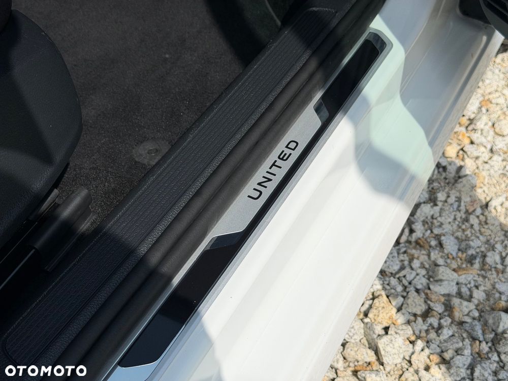 Volkswagen Golf 2.0 TDI SCR United - 21