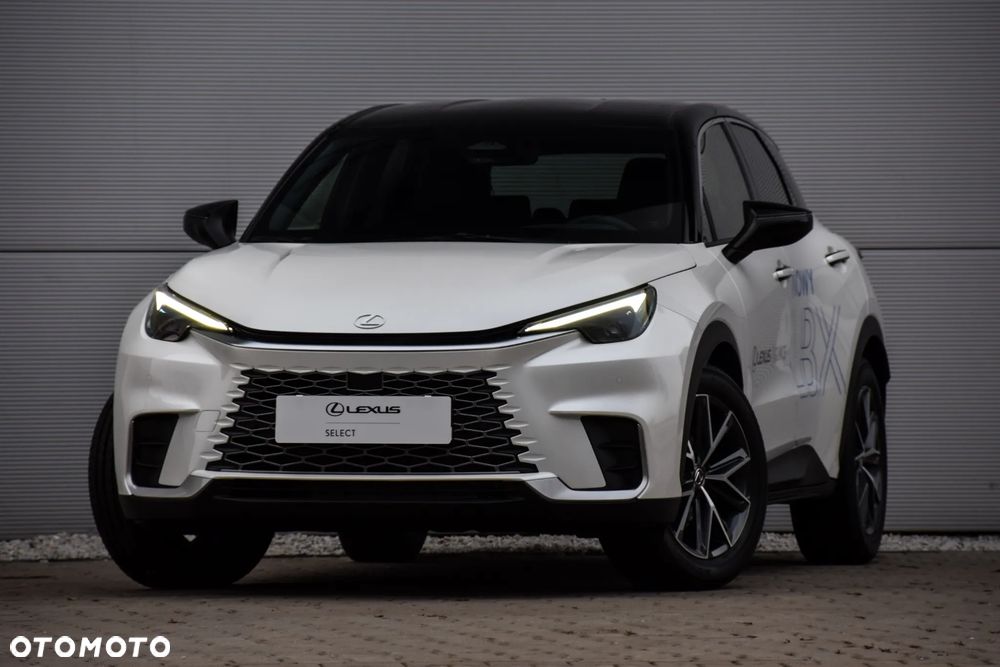 Lexus LBX 1.5 Hybrid Emotion - 2