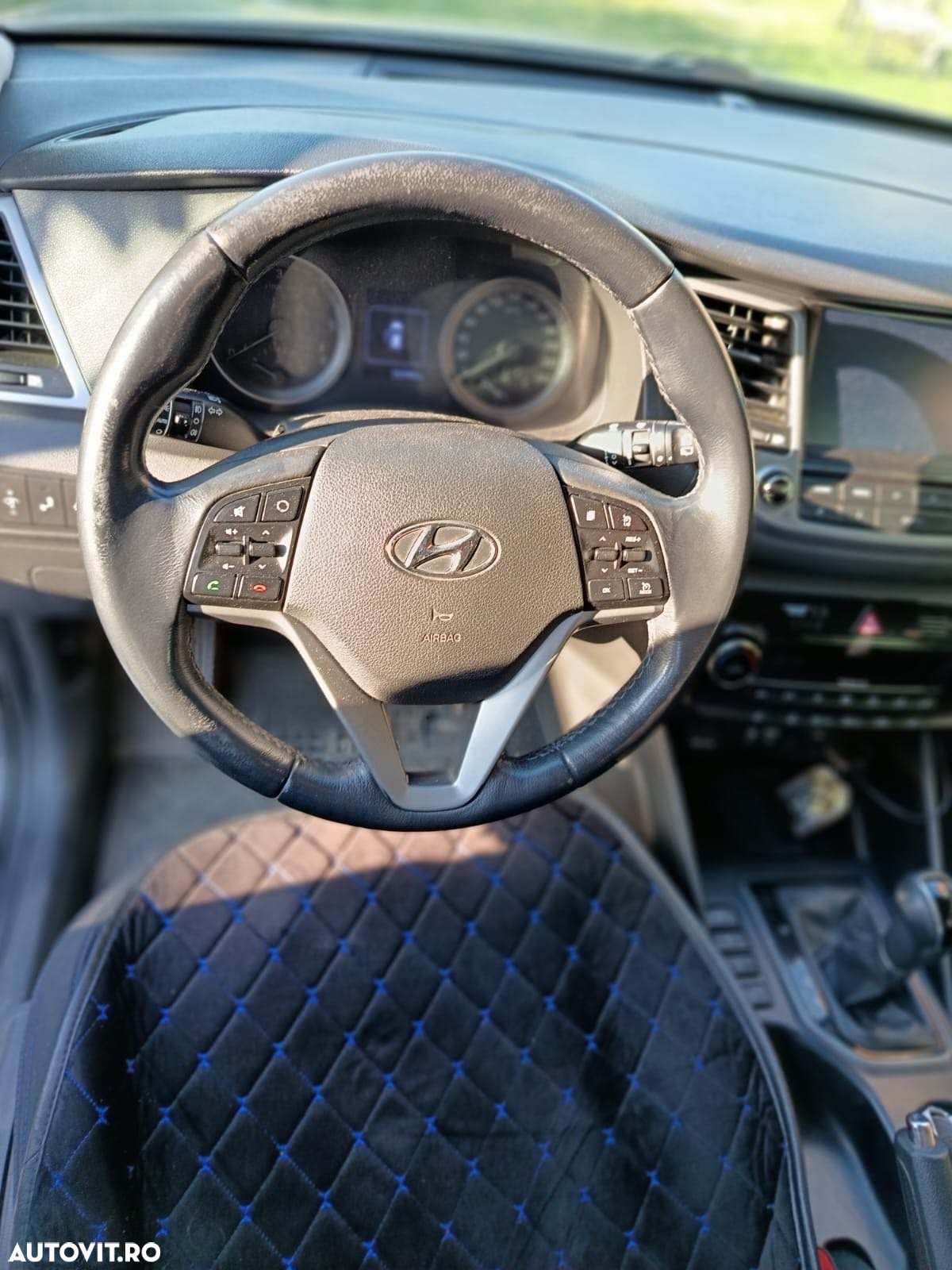 Hyundai Tucson 2.0 CRDI 4WD Automatik Style - 8