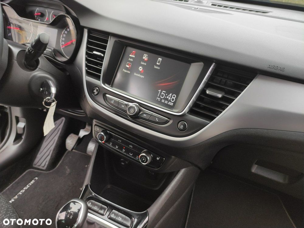 Opel Crossland X - 30