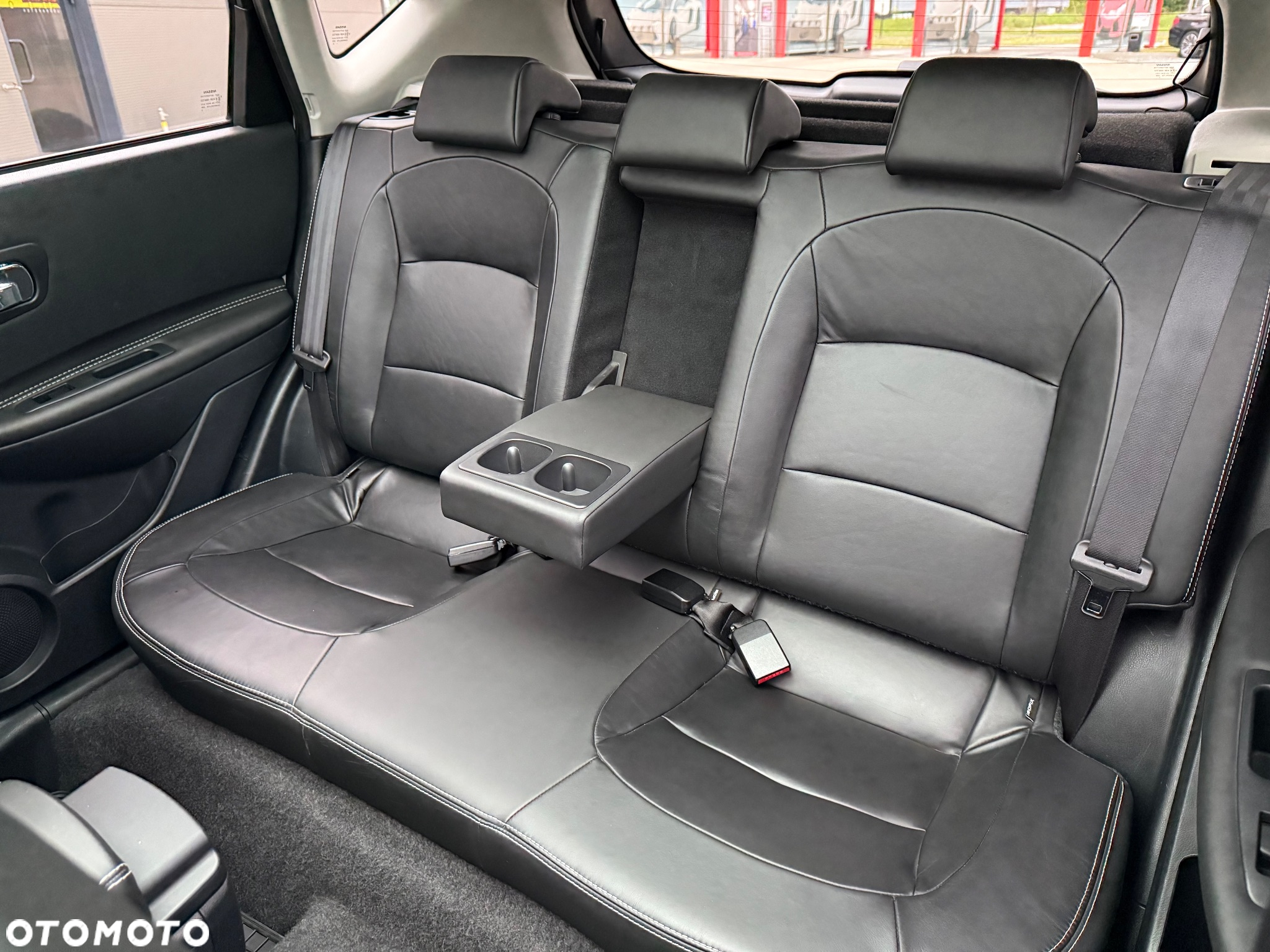Nissan Qashqai 1.6 dCi TEKNA - 30