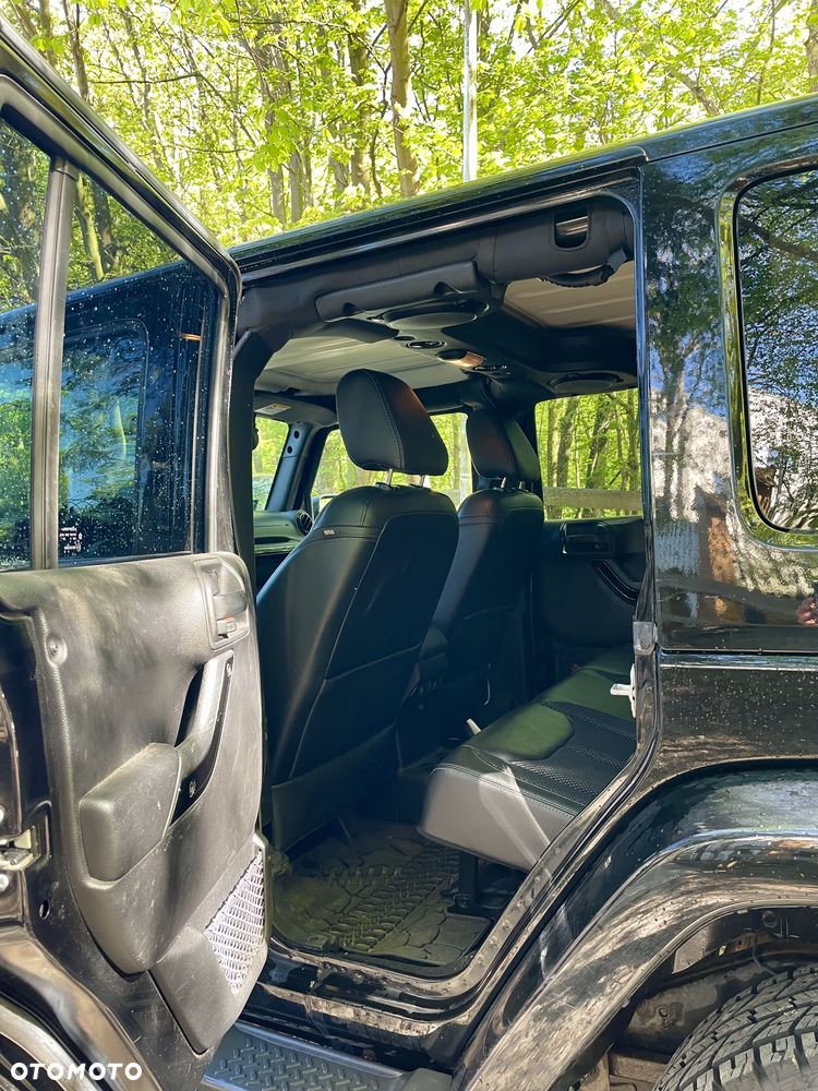 Jeep Wrangler 3.6 Unlim Sahara - 13