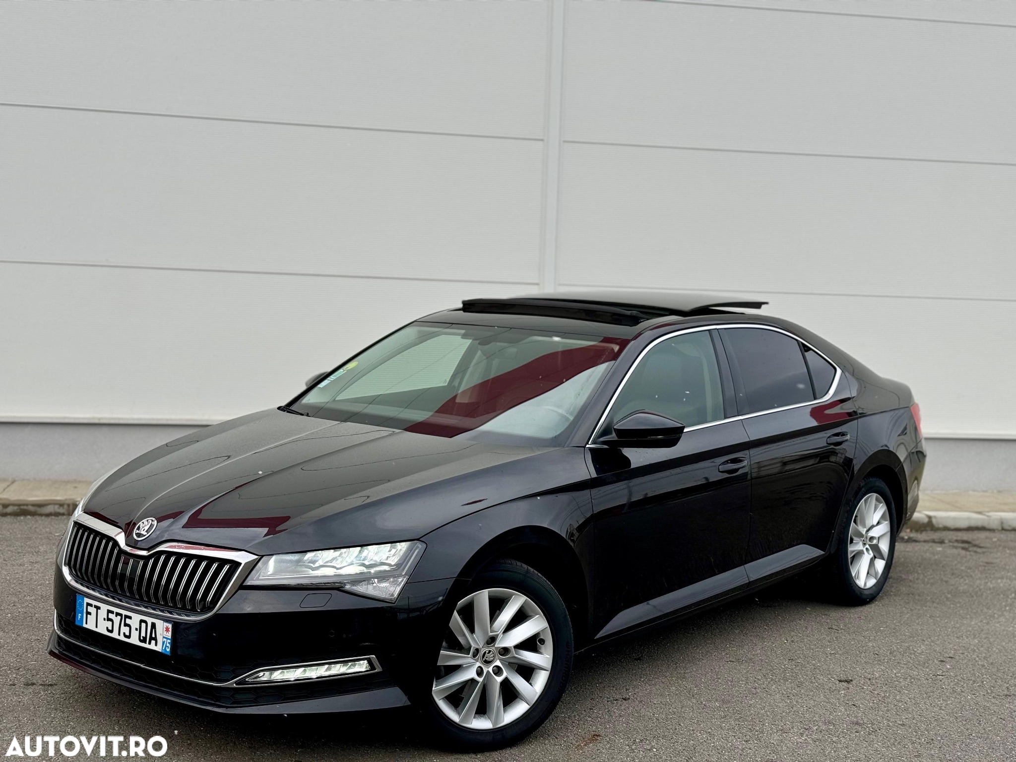 Skoda Superb 2.0 TDI DSG Ambition - 21