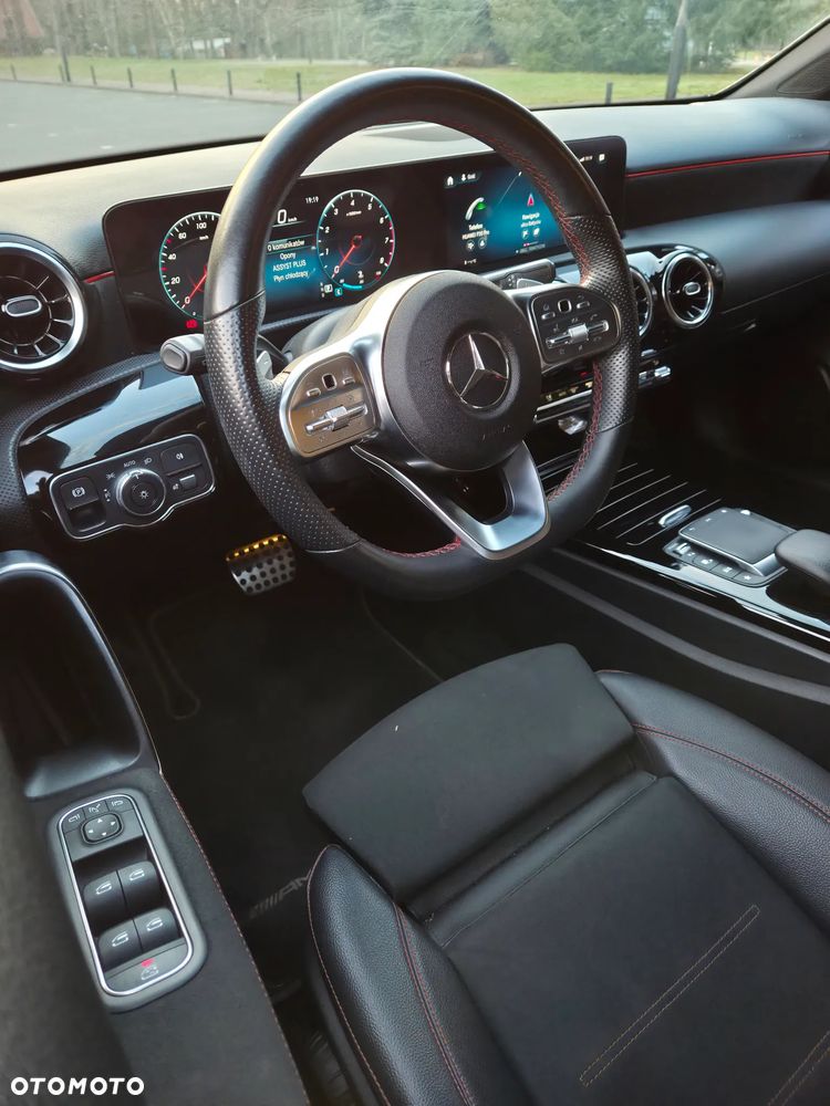 Mercedes-Benz Klasa A 180 AMG Line 7G-DCT - 20