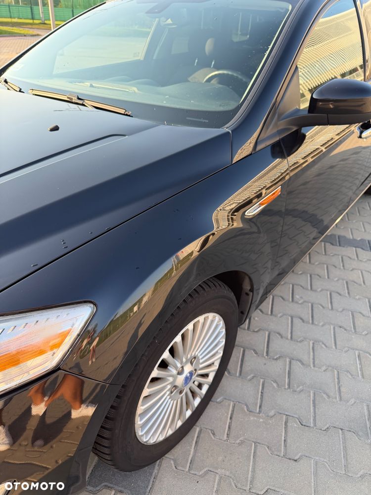 Ford Mondeo 2.0 Titanium - 19