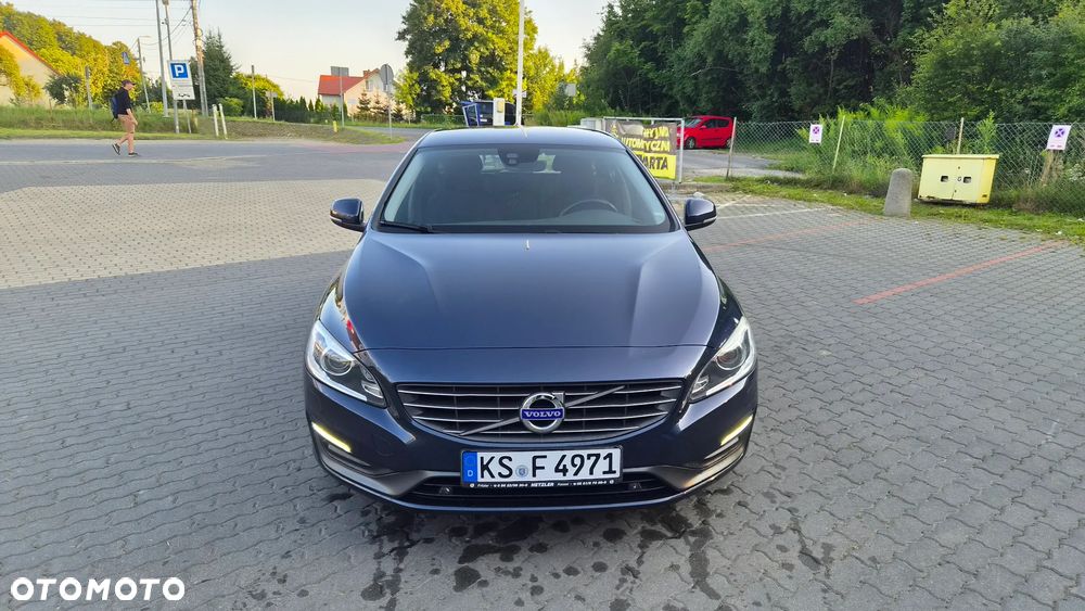 Volvo V60 D4 Edition Pro - 2